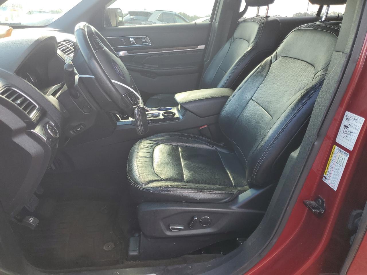 2017 Ford Explorer - Image 7