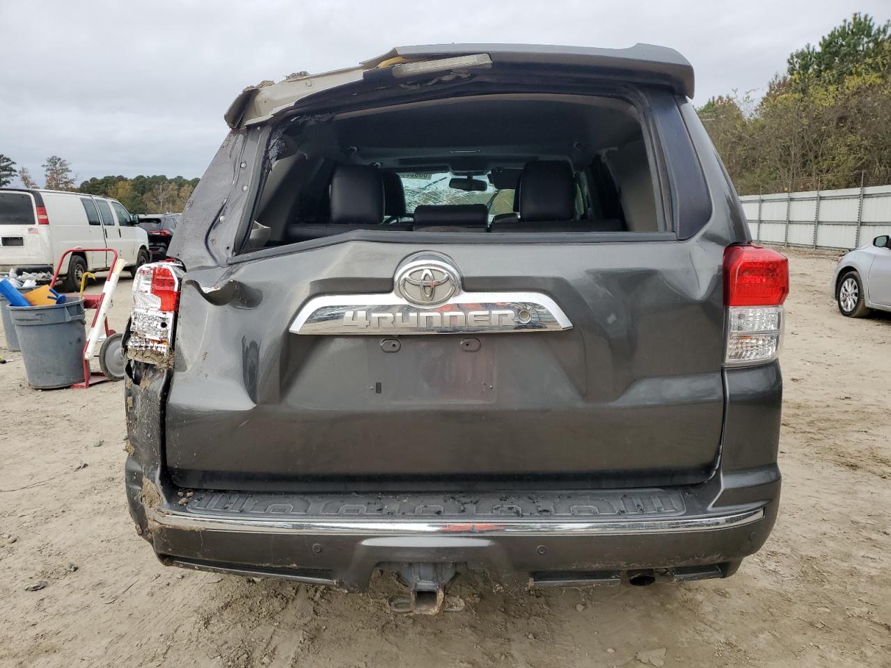 2013 Toyota 4Runner - Image 6