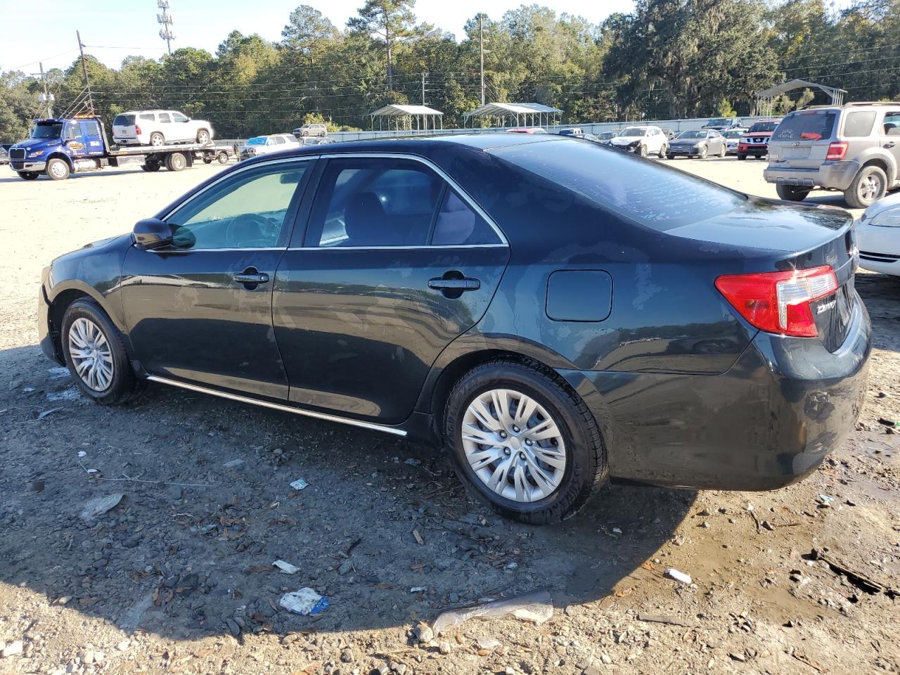 2014 Toyota Camry - Image 2