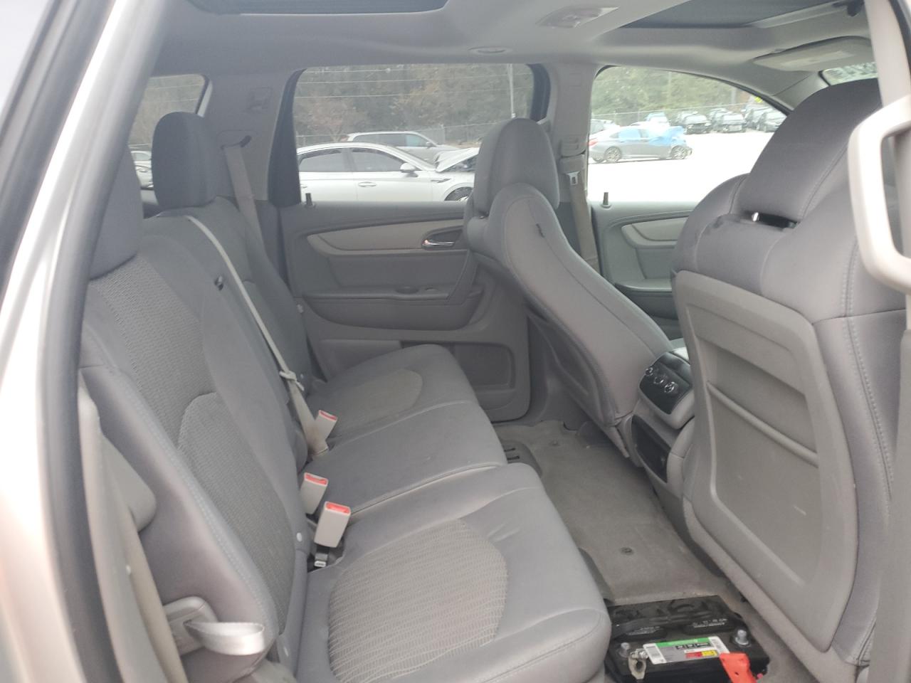 2013 Chevrolet Traverse - Image 11