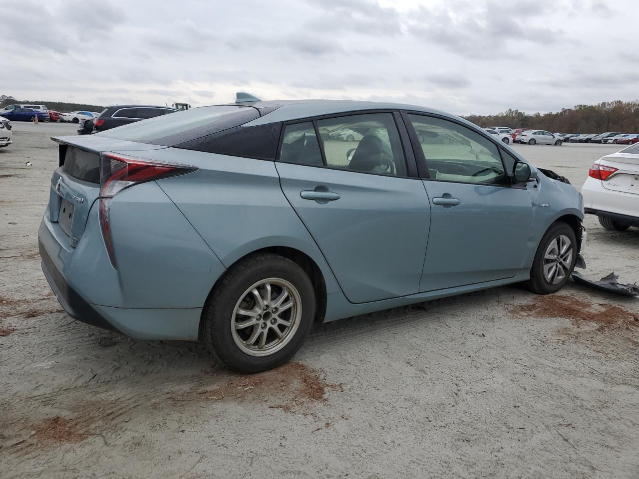 2018 Toyota Prius - Image 3