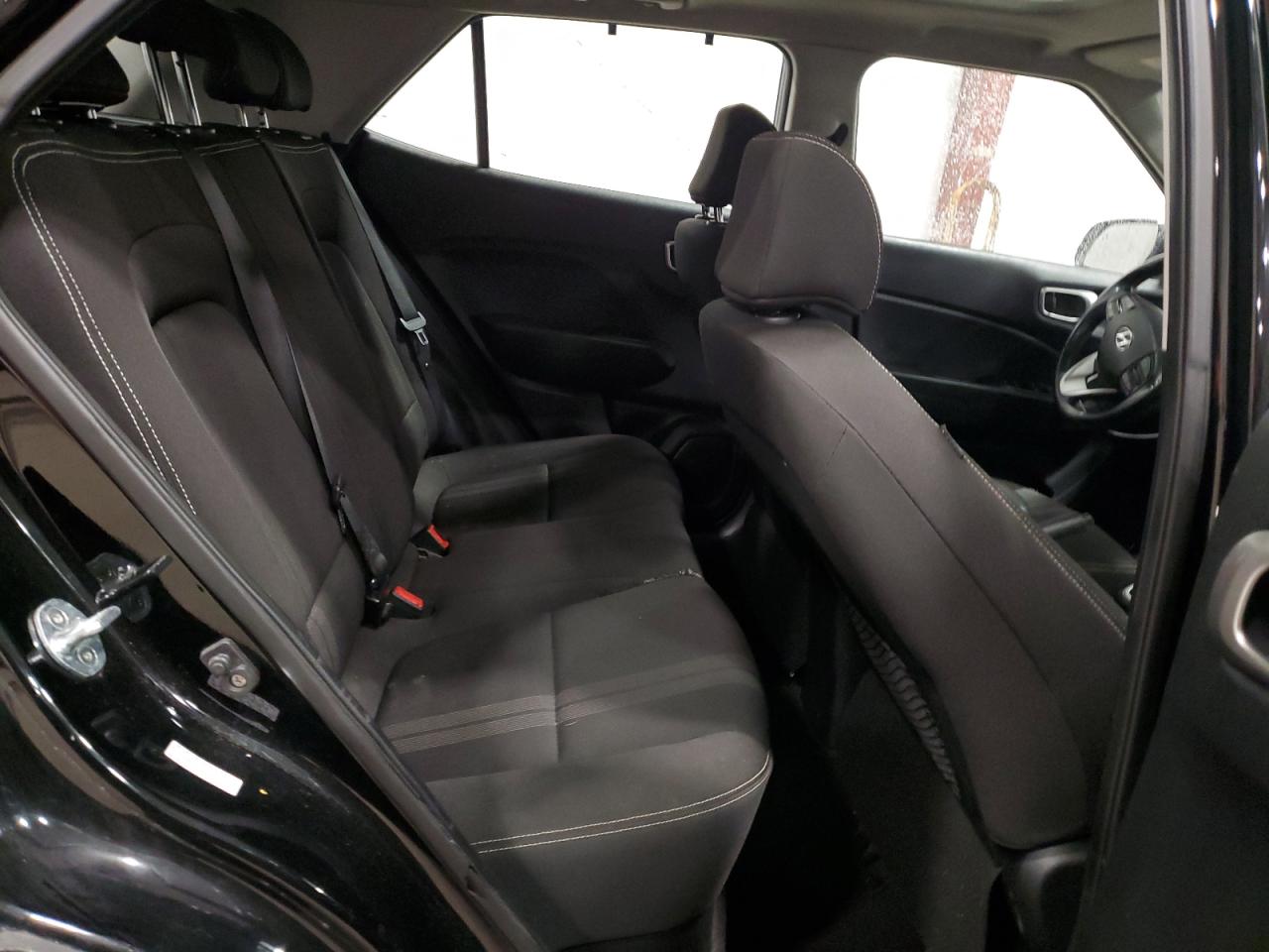 2020 Hyundai Venue - Image 11