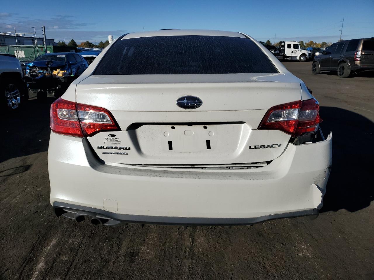 2018 Subaru Legacy 2.5I VIN: 4S3BNAB63J3030420 Lot: 79141854