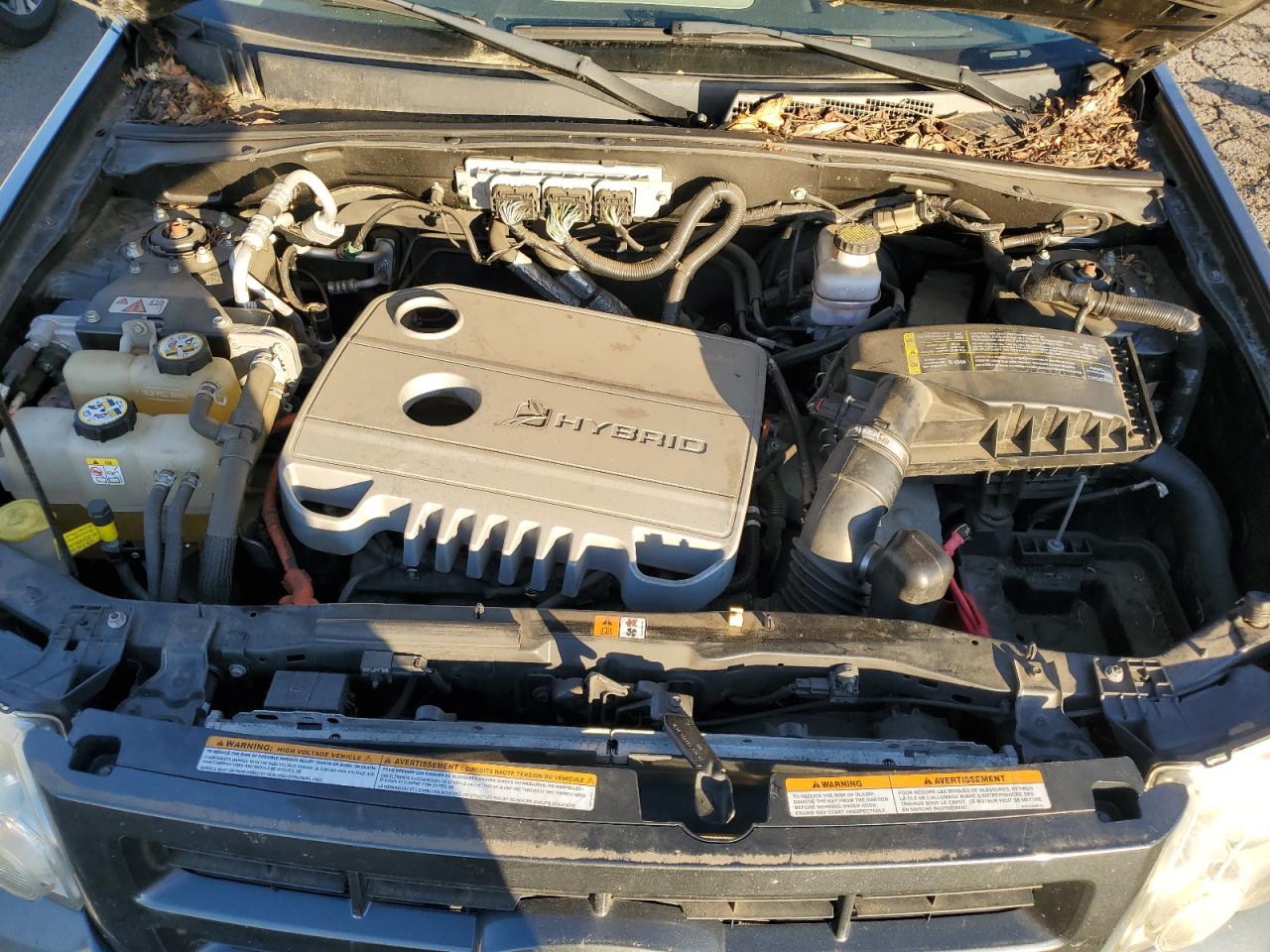 2010 Ford Escape - Image 12