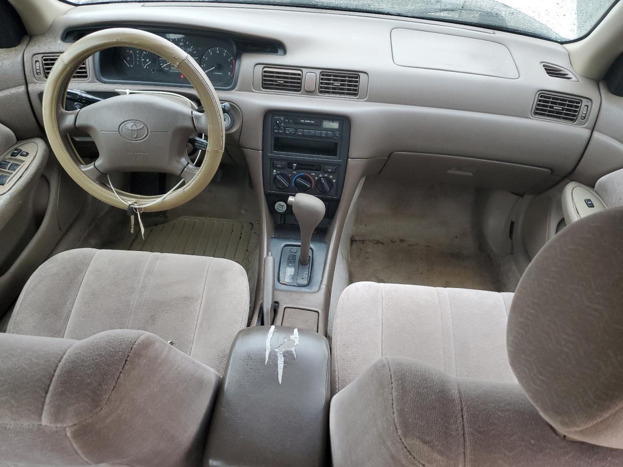1999 Toyota Camry Ce VIN: 4T1BG22K9XU422457 Lot: 61903105