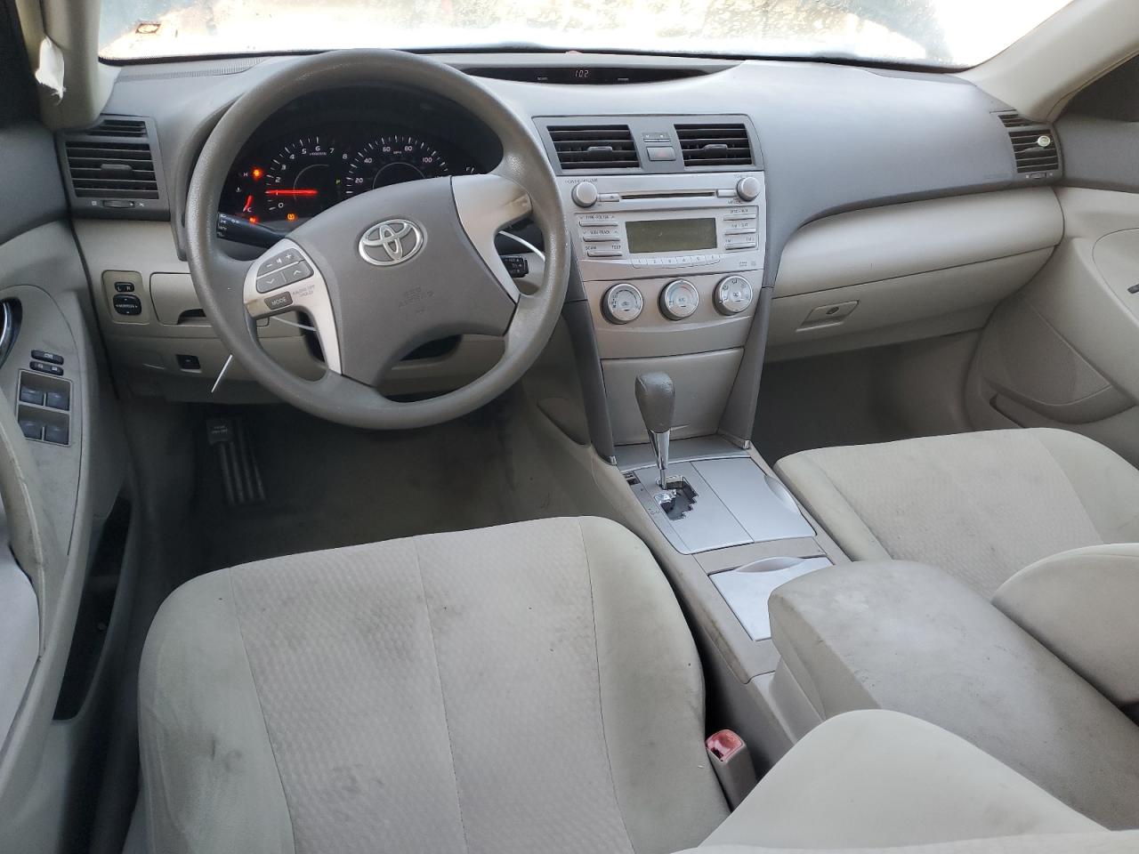 2011 Toyota Camry - Image 8