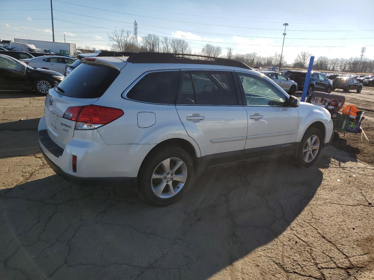 2013 Subaru Outback - Image 3