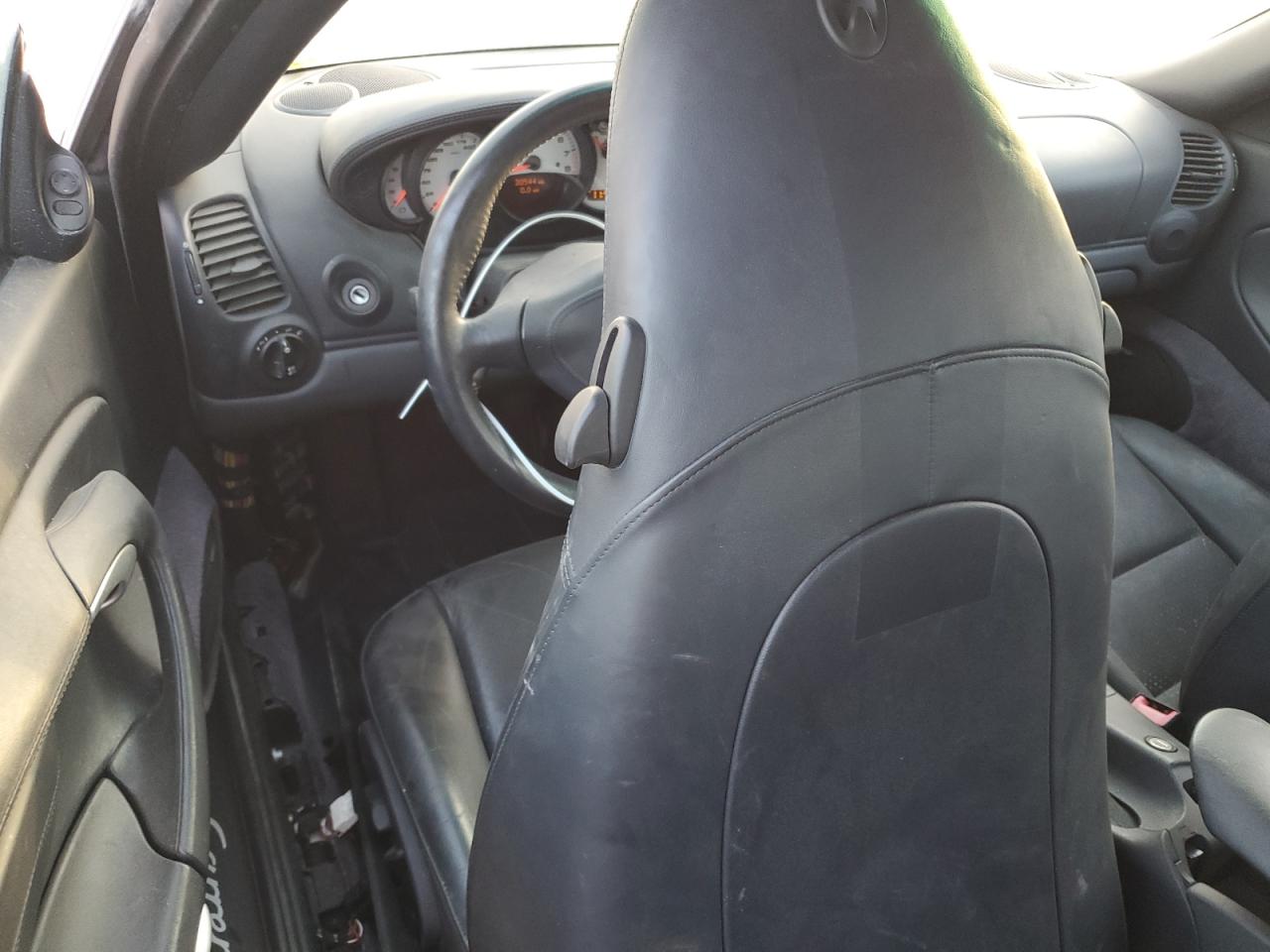 2003 Porsche 911 - Image 8