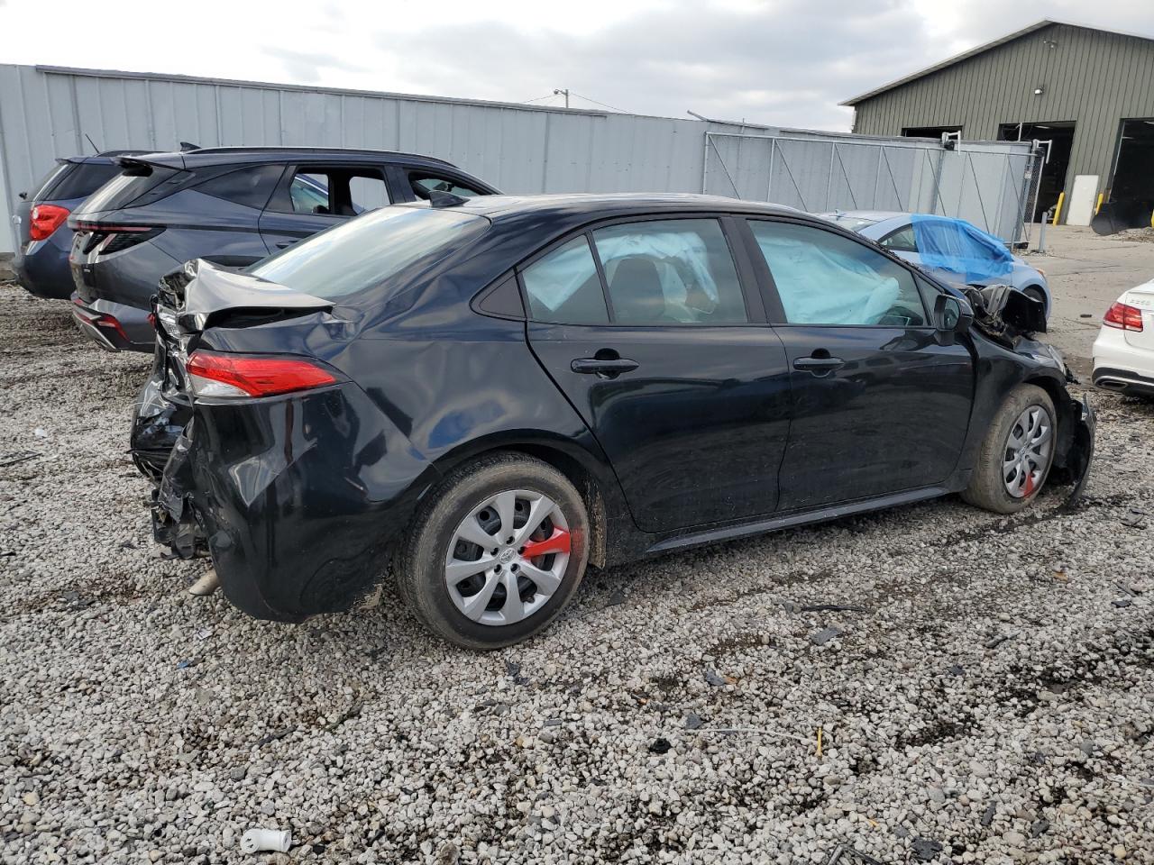 2021 Toyota Corolla - Image 3