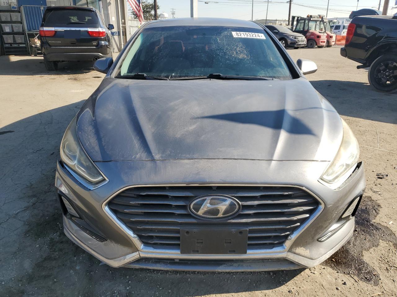 2018 Hyundai Sonata - Image 5