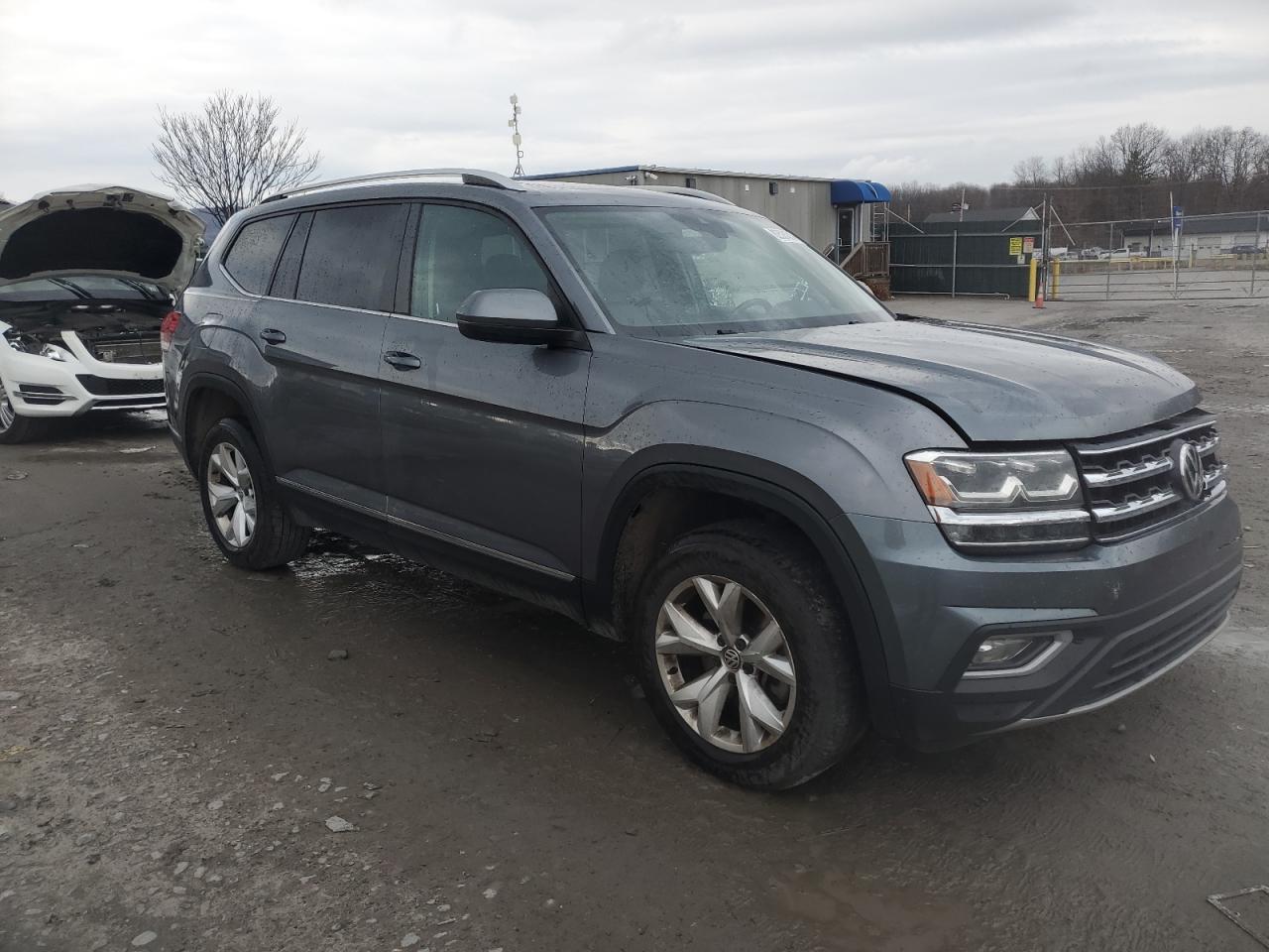 2018 Volkswagen Atlas - Image 4