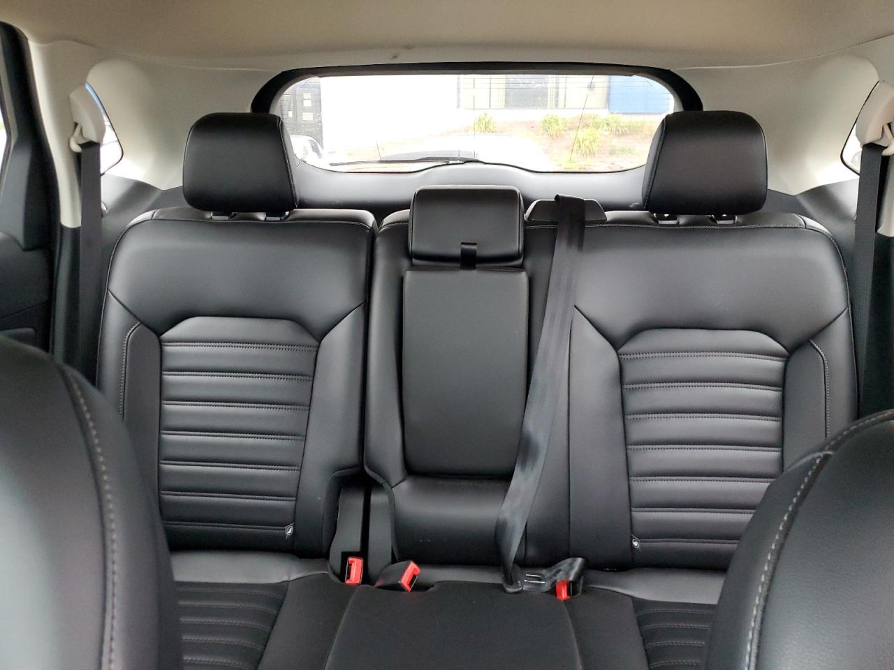 2022 Ford Edge - Image 10