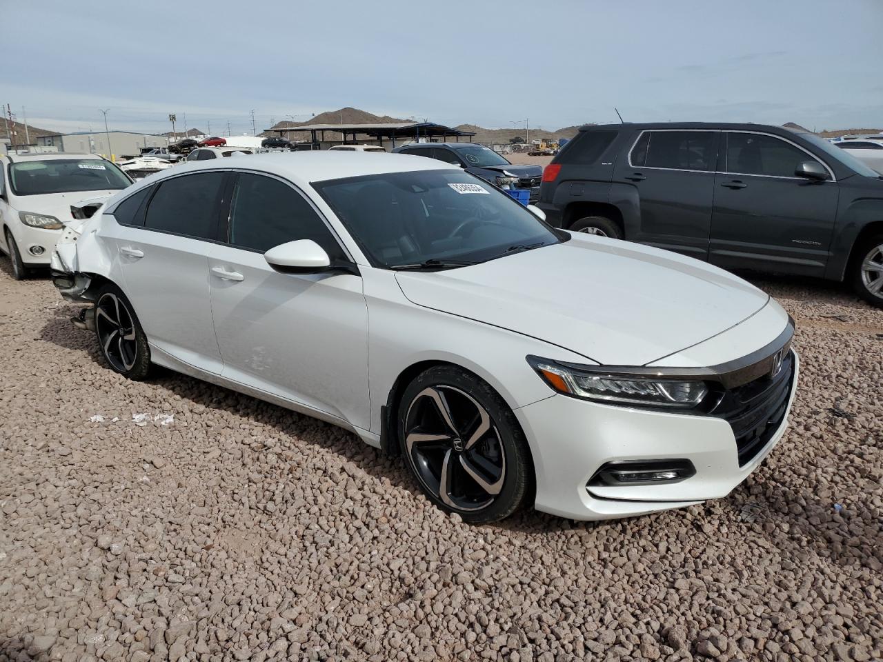 VIN 1HGCV1F37KA057297 2019 HONDA ACCORD no.4