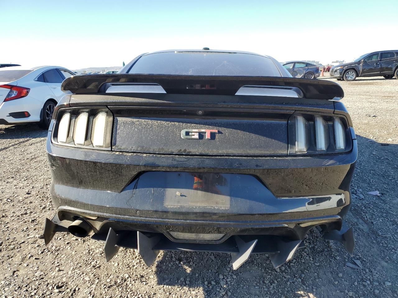 VIN 1FA6P8CFXH5275660 2017 FORD MUSTANG no.6