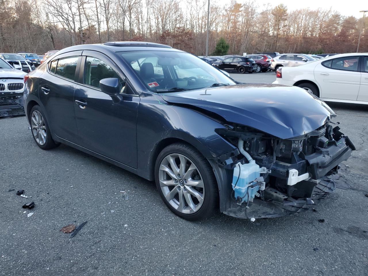 2016 Mazda 3 - Image 4