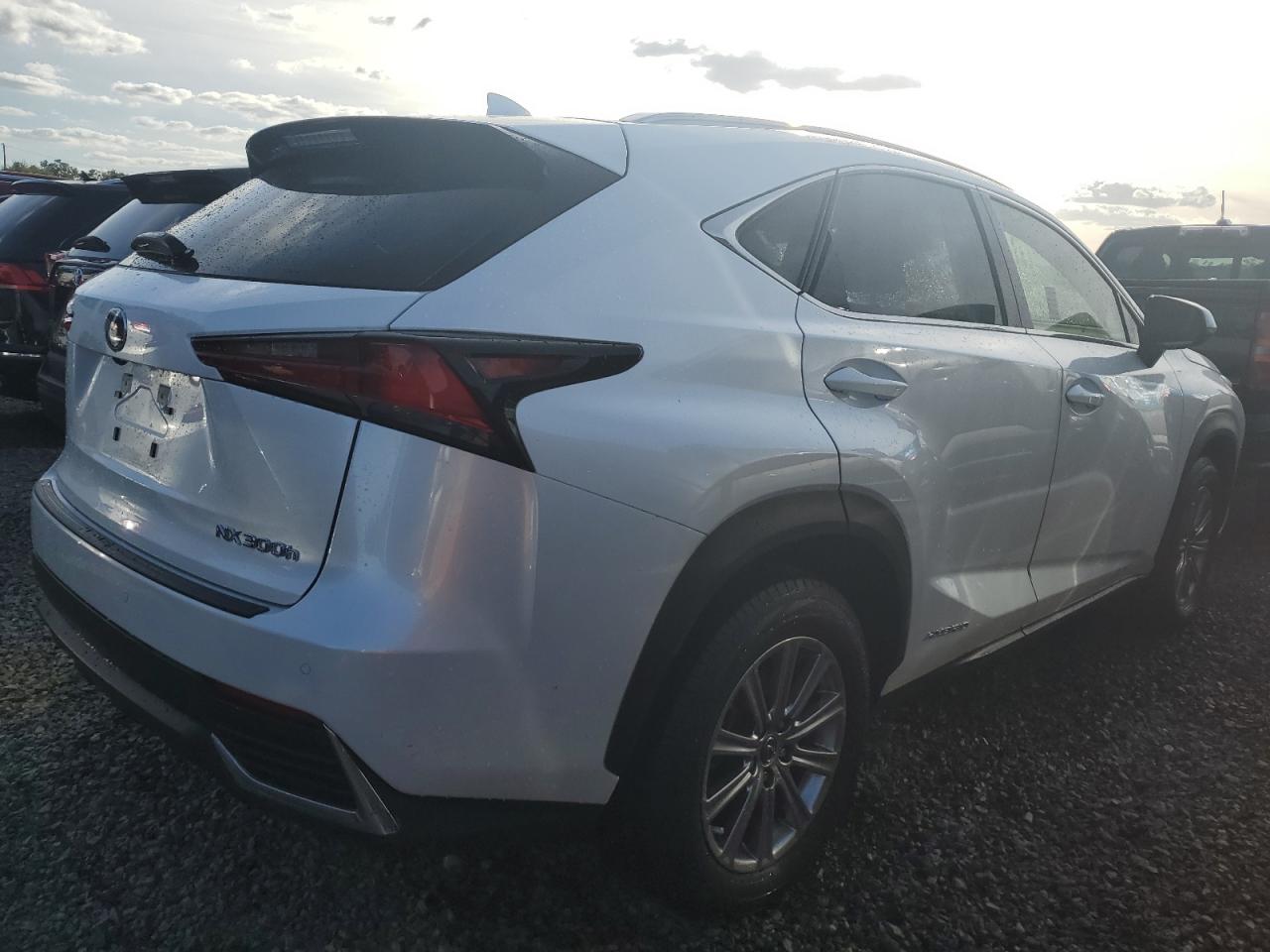 2021 Lexus NX - Image 3