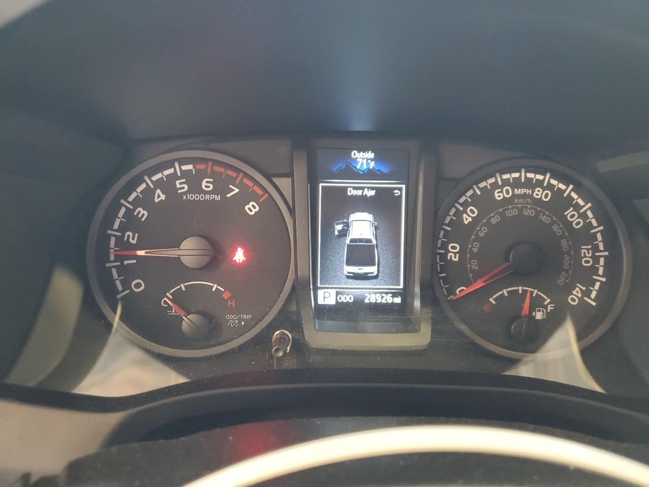 2022 Toyota Tacoma - Image 9