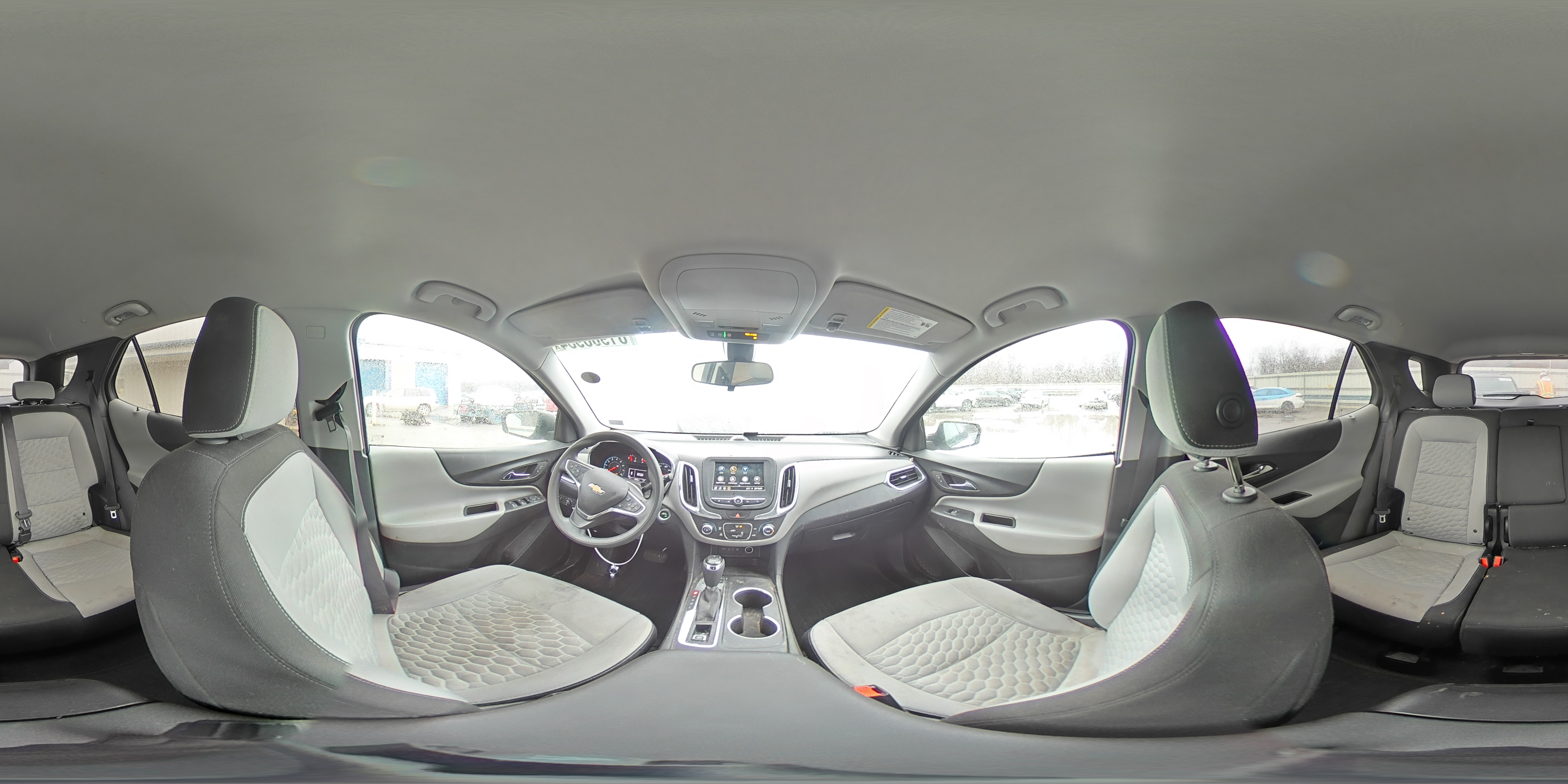 2019 Chevrolet Equinox - Image 16