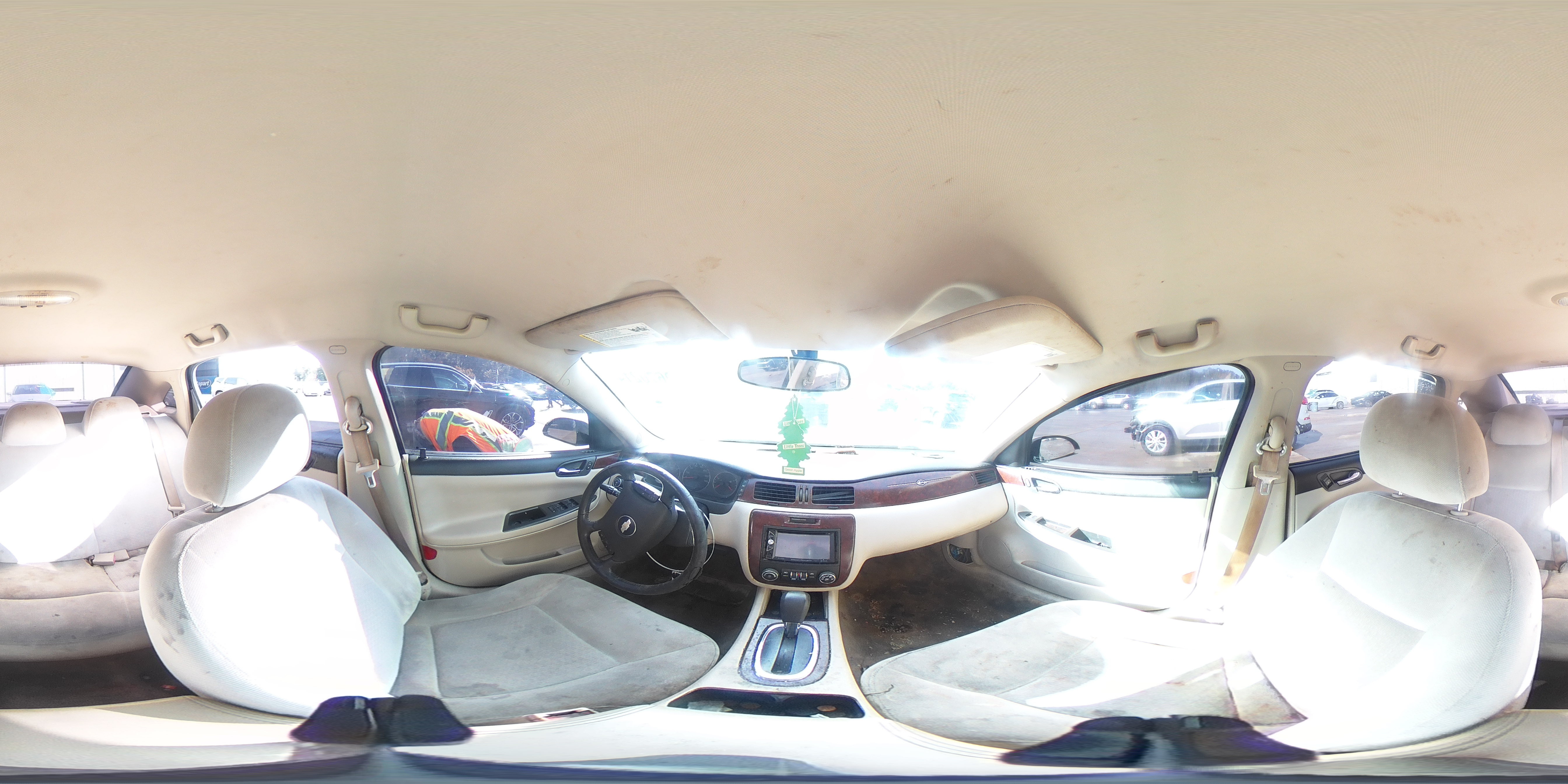 2010 Chevrolet Impala - Image 13