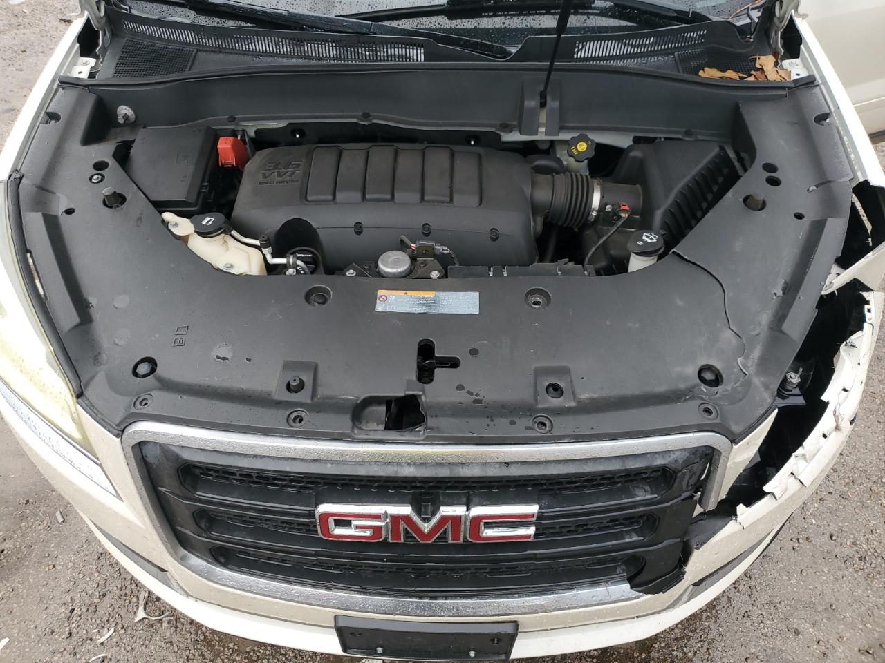 2013 GMC Acadia - Image 12
