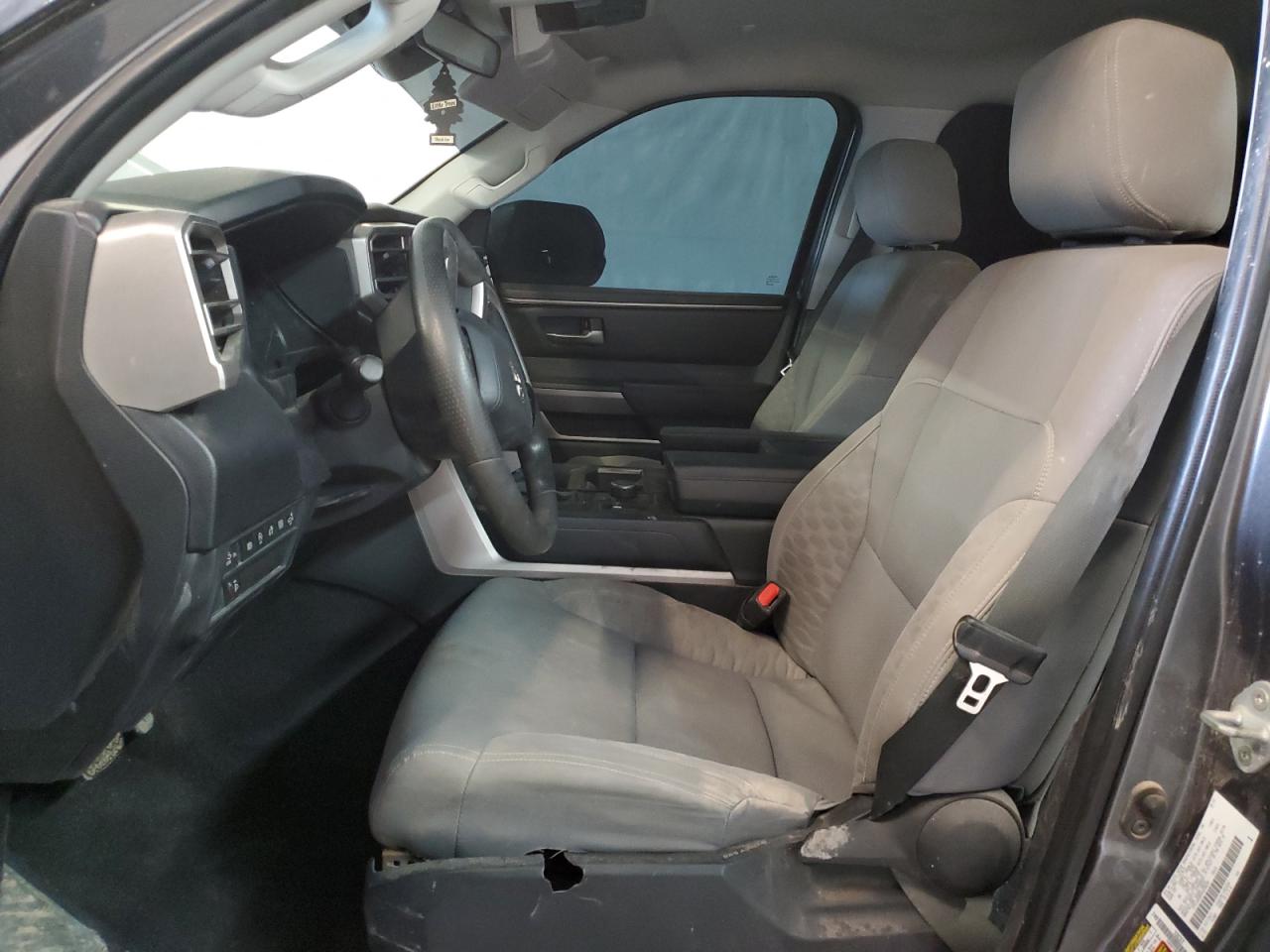 2022 Toyota Tundra - Image 7