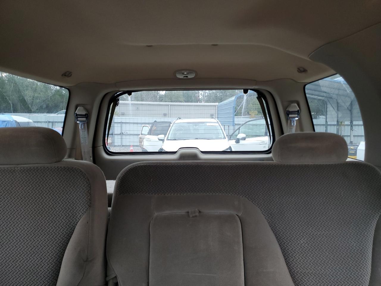2002 Ford Expedition - Image 10