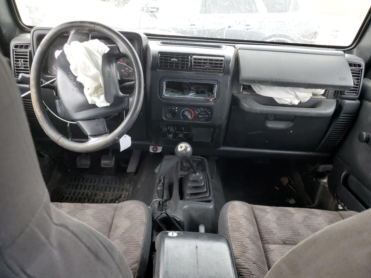 2003 Jeep Wrangler - Image 8