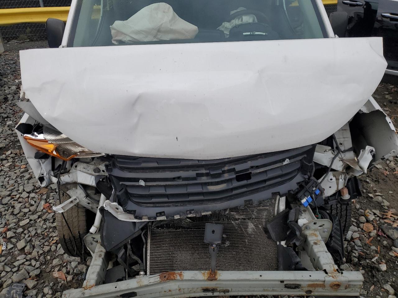 2017 Chevrolet Express - Image 12