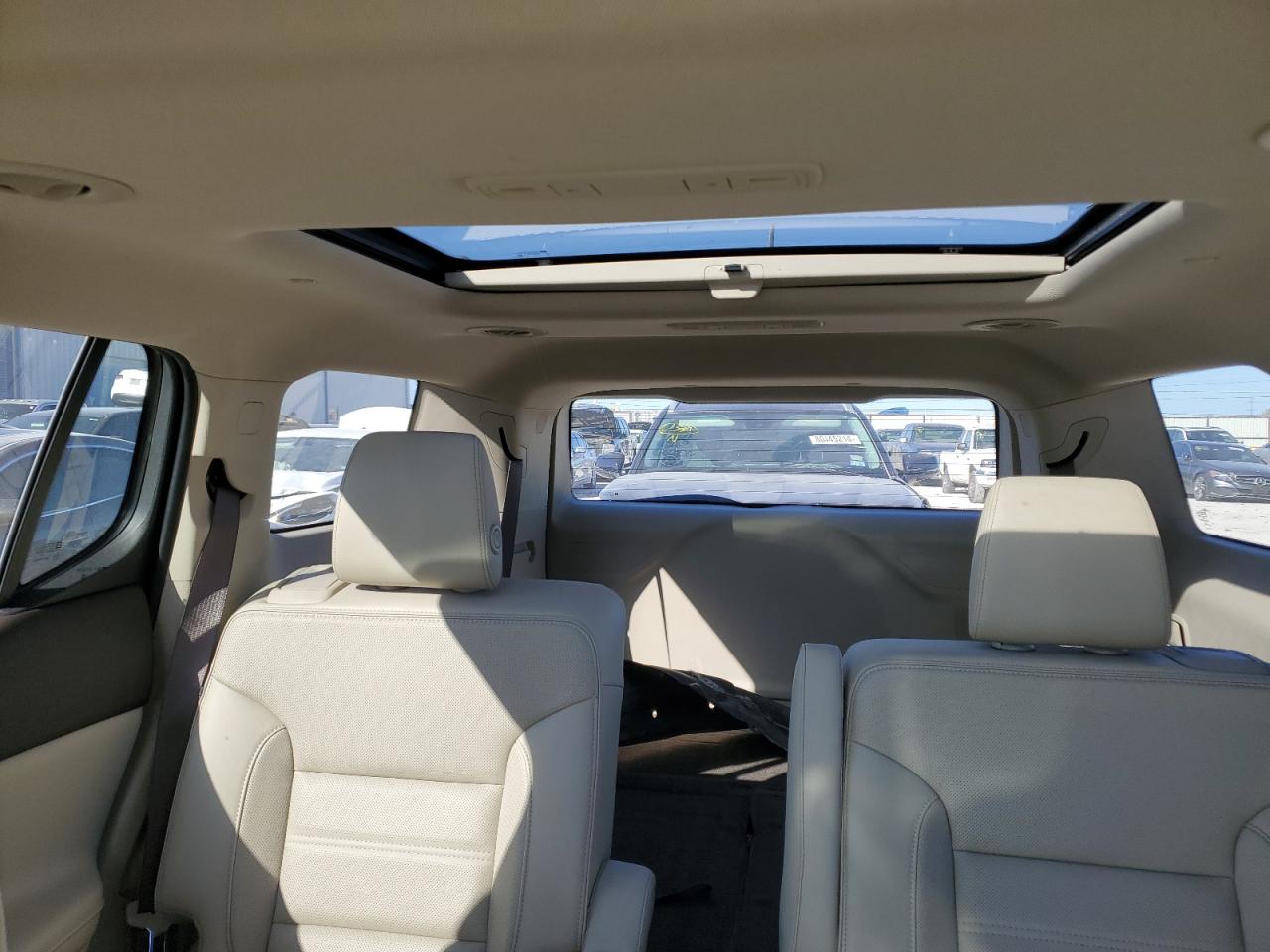 2019 GMC Acadia - Image 10