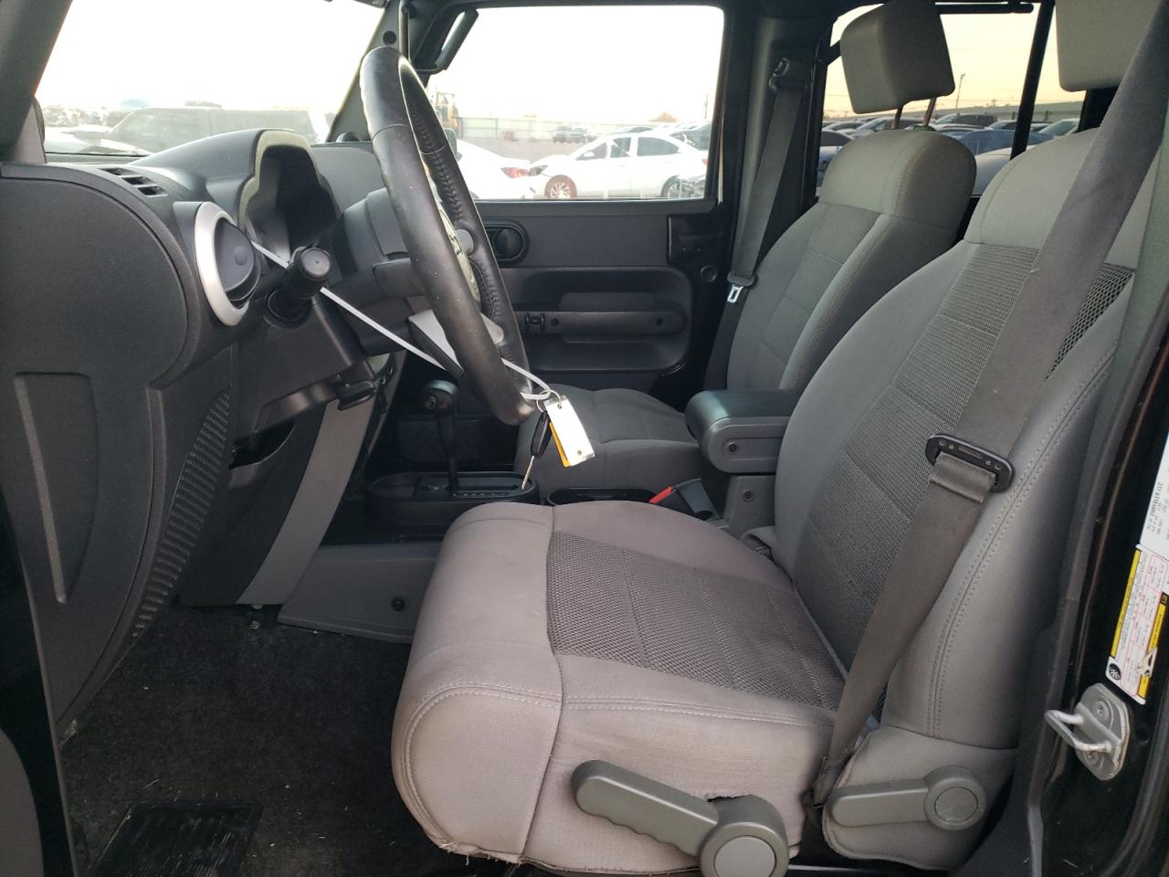2009 Jeep Wrangler - Image 7
