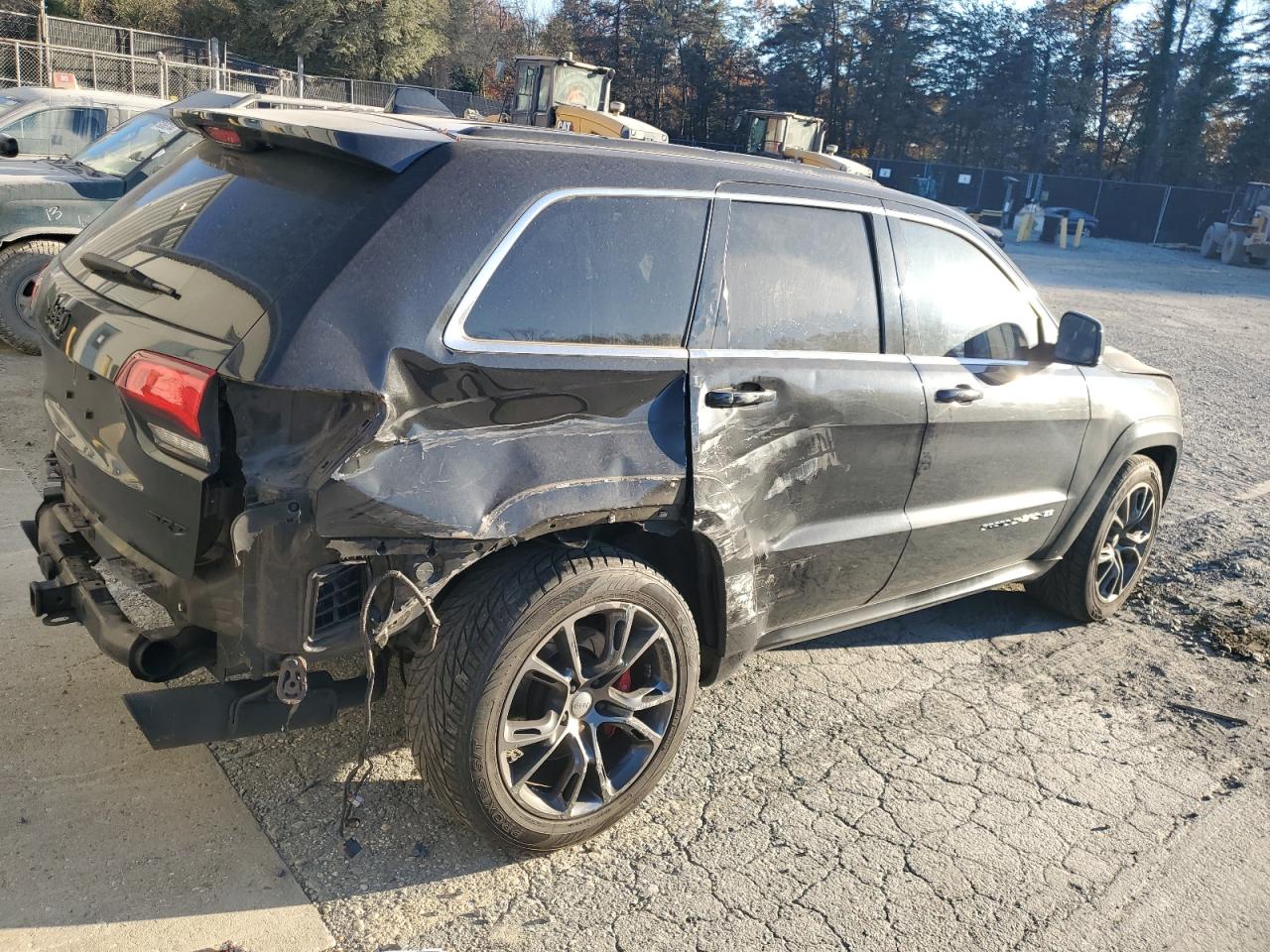 2015 Jeep Grand Cherokee - Image 3