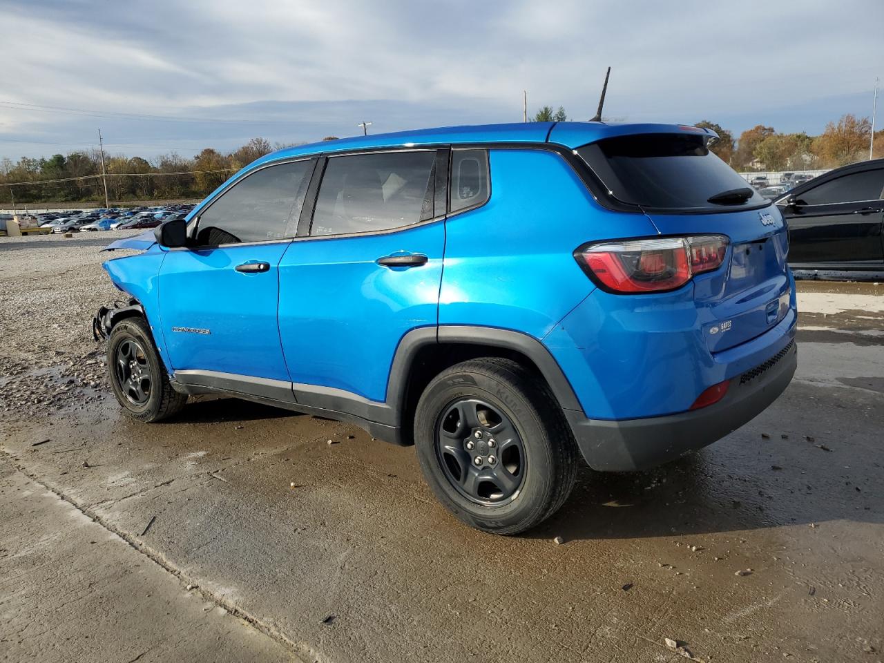 2018 Jeep Compass - Image 2