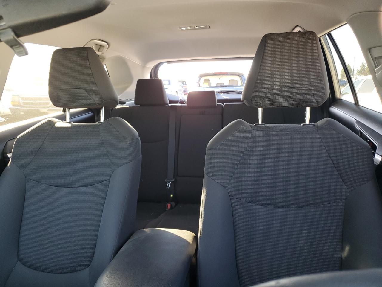 2019 Toyota RAV 4 - Image 10