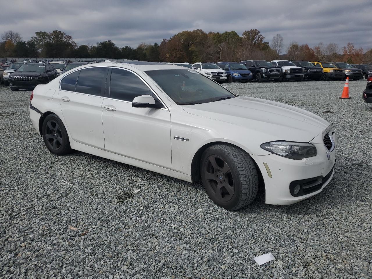 VIN WBA5A5C53FD516651 2015 BMW 5 SERIES no.4