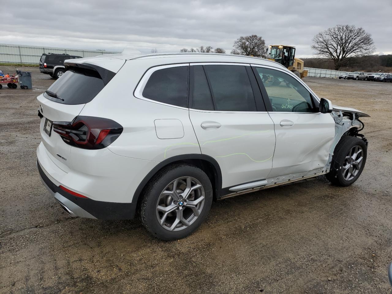 2023 BMW X3 - Image 3