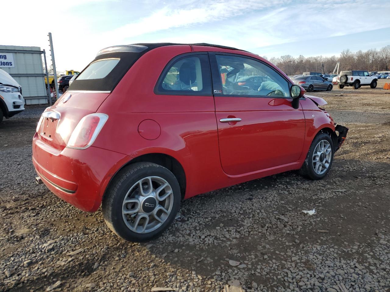 2015 Fiat 500 - Image 3