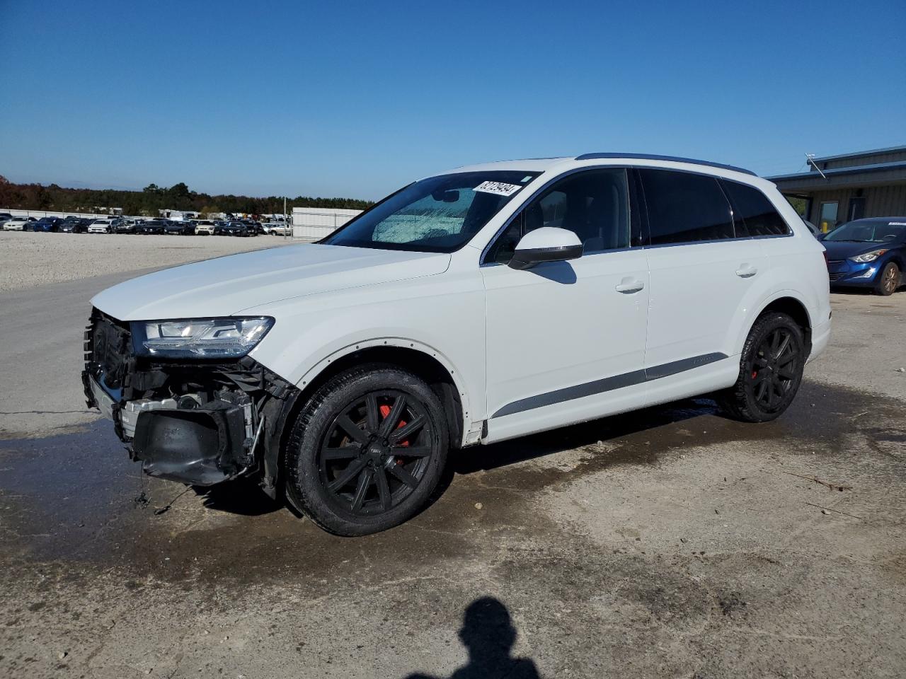 2017 Audi Q7 - Image 1