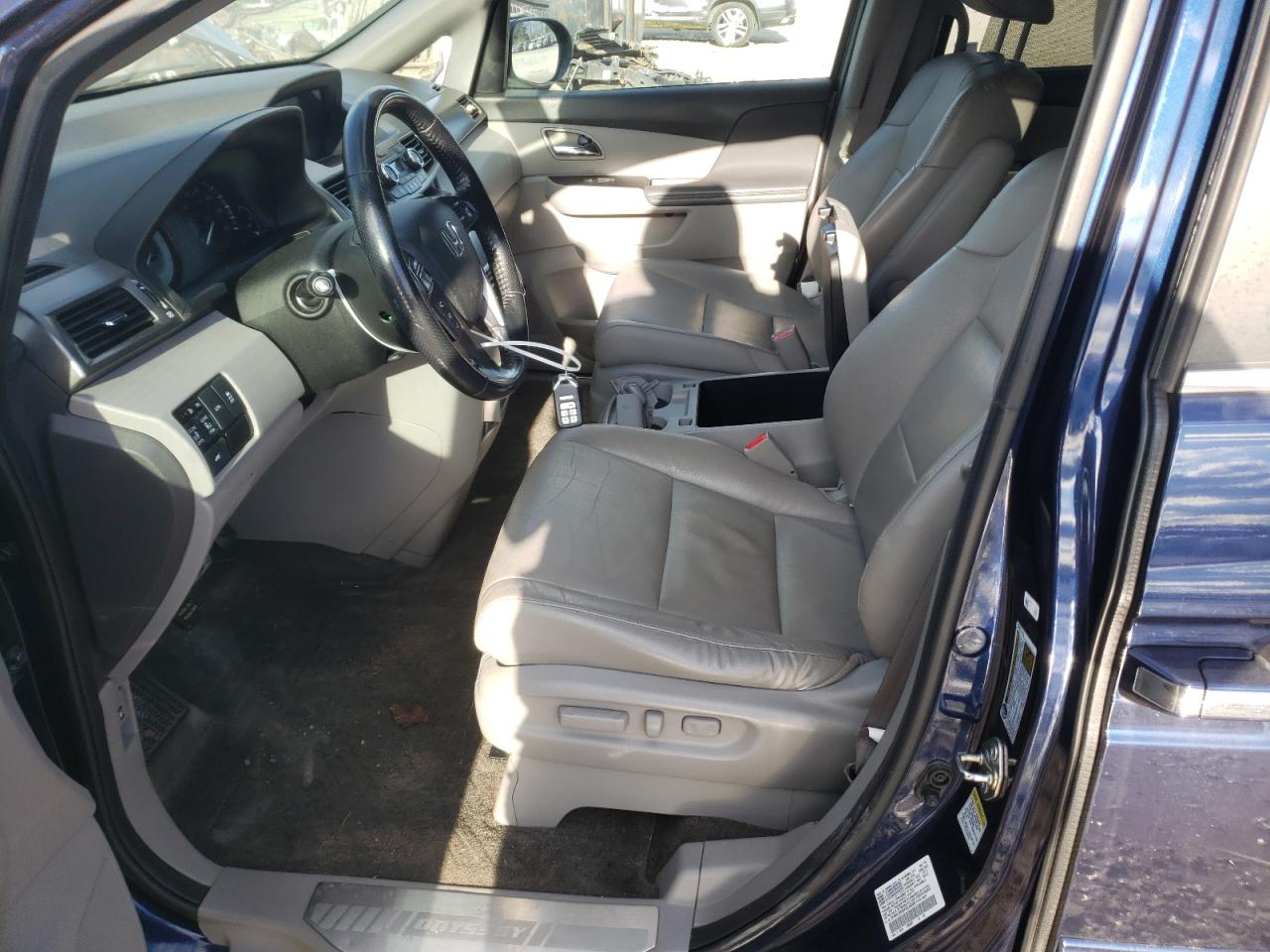 2015 Honda Odyssey - Image 7