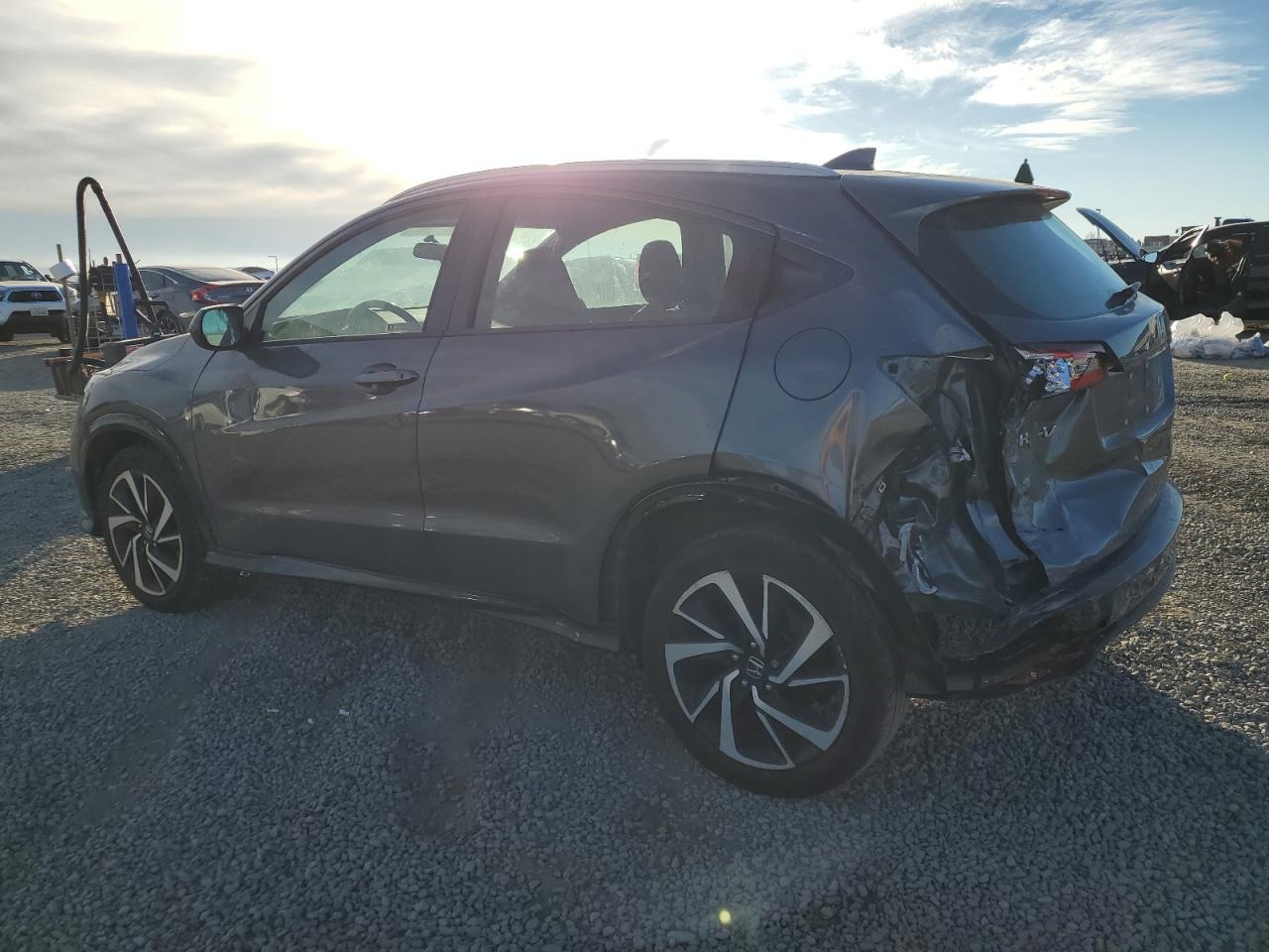 3CZRU6H11KM714144 2019 HONDA HR-V - Image 2