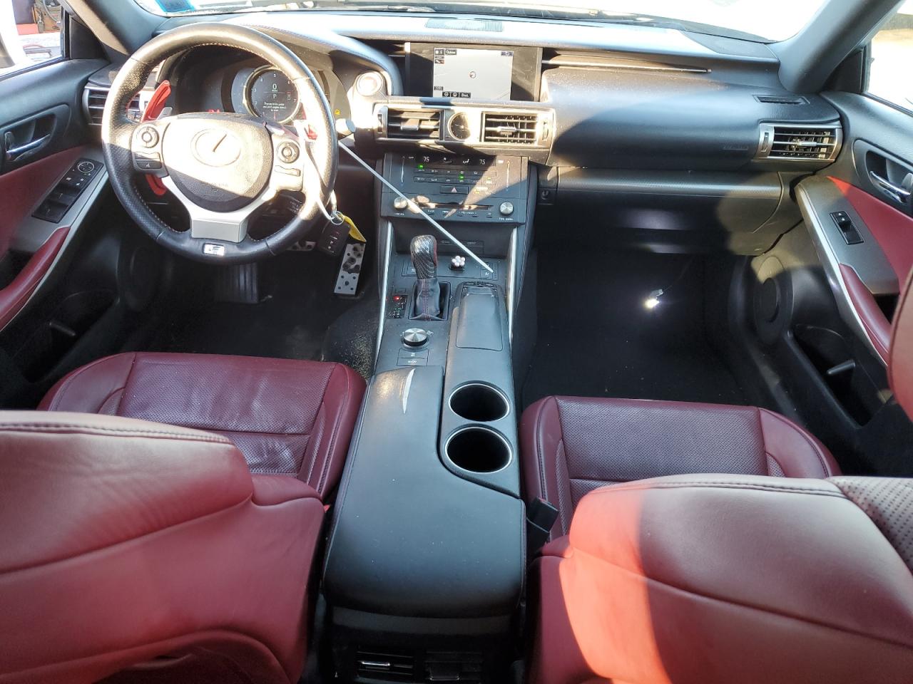 2015 Lexus IS - Image 8
