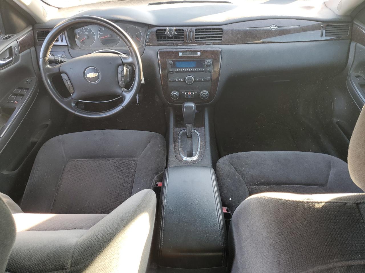 2012 Chevrolet Impala - Image 8