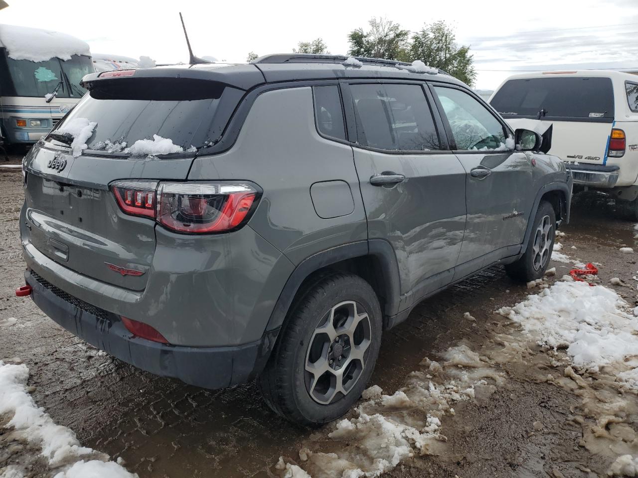 2022 Jeep Compass - Image 3