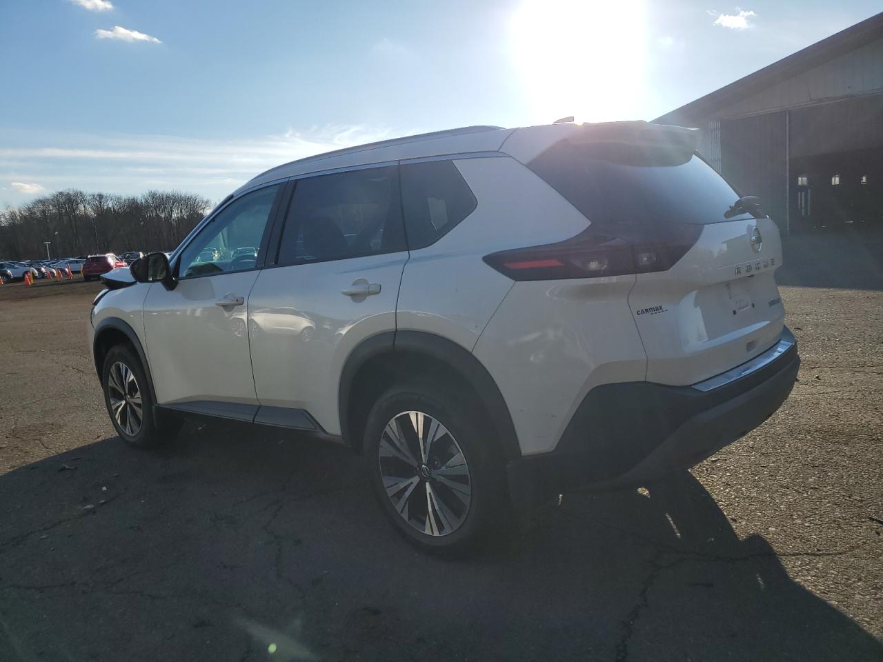 2021 Nissan Rogue - Image 2