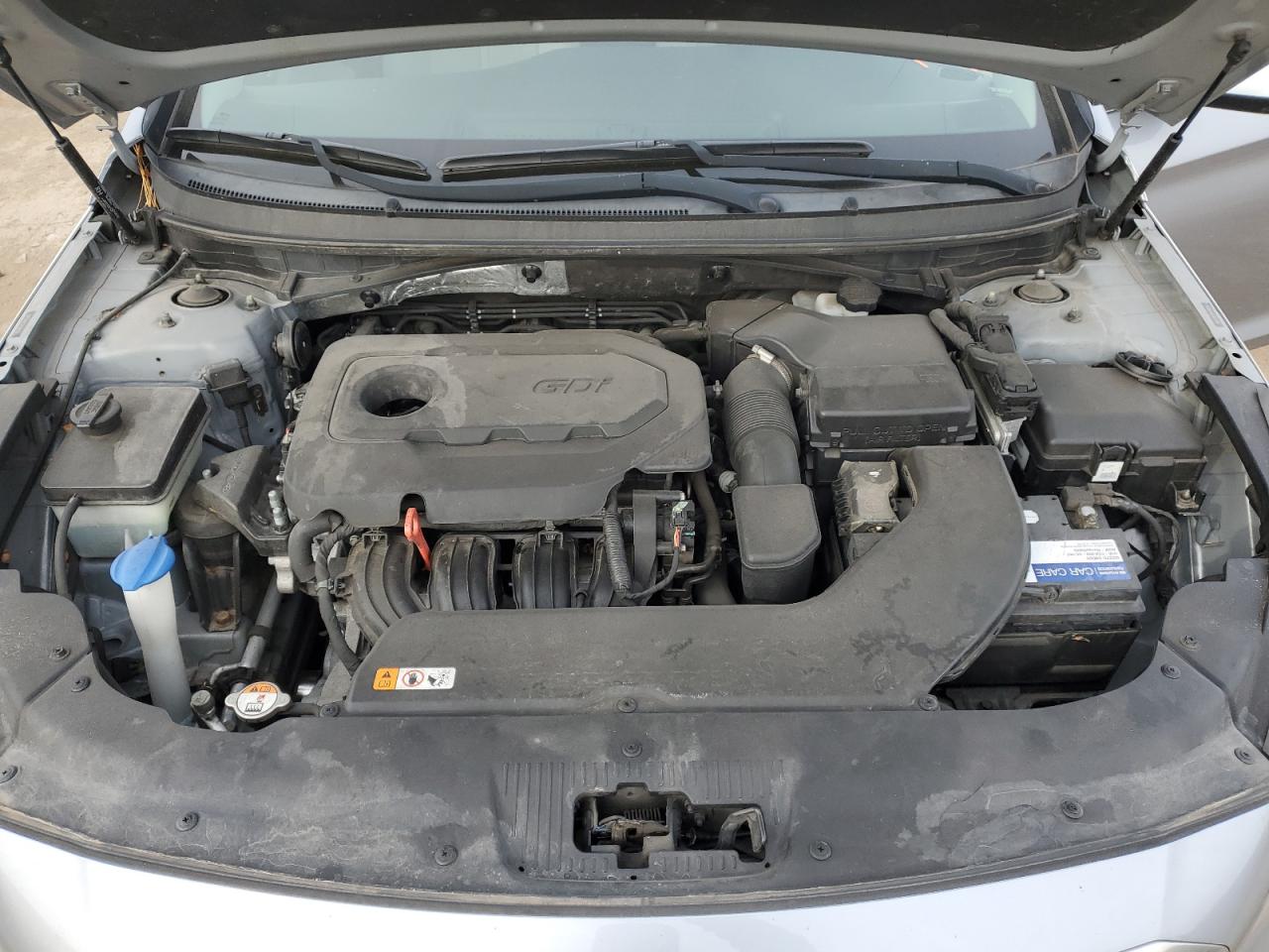 2016 Hyundai Sonata - Image 12