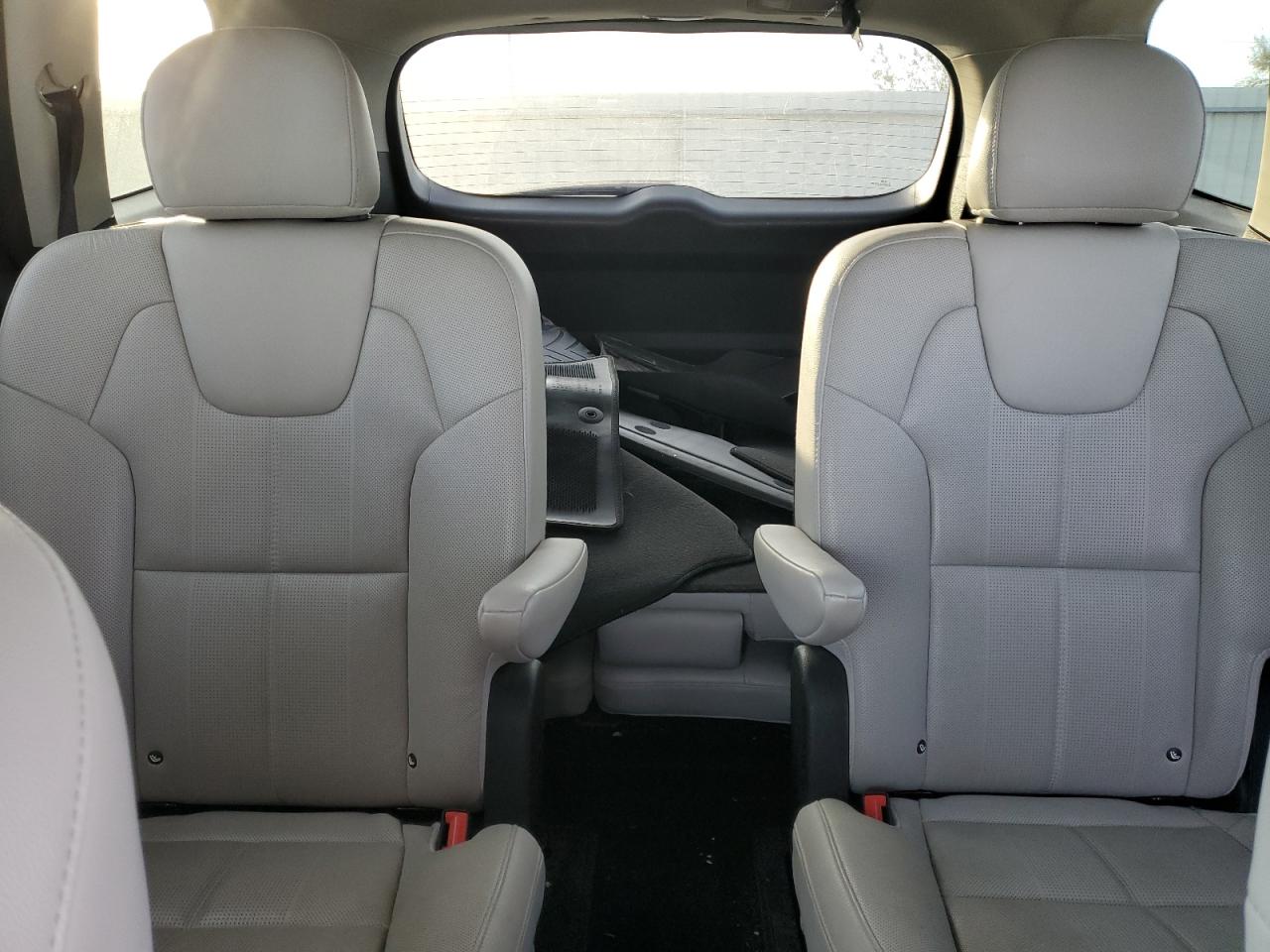 2020 Kia Telluride - Image 10