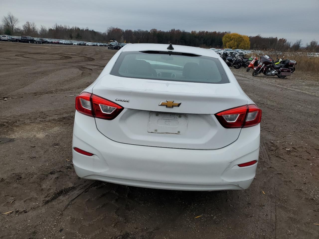 2013 Chevrolet Cruze - Image 6