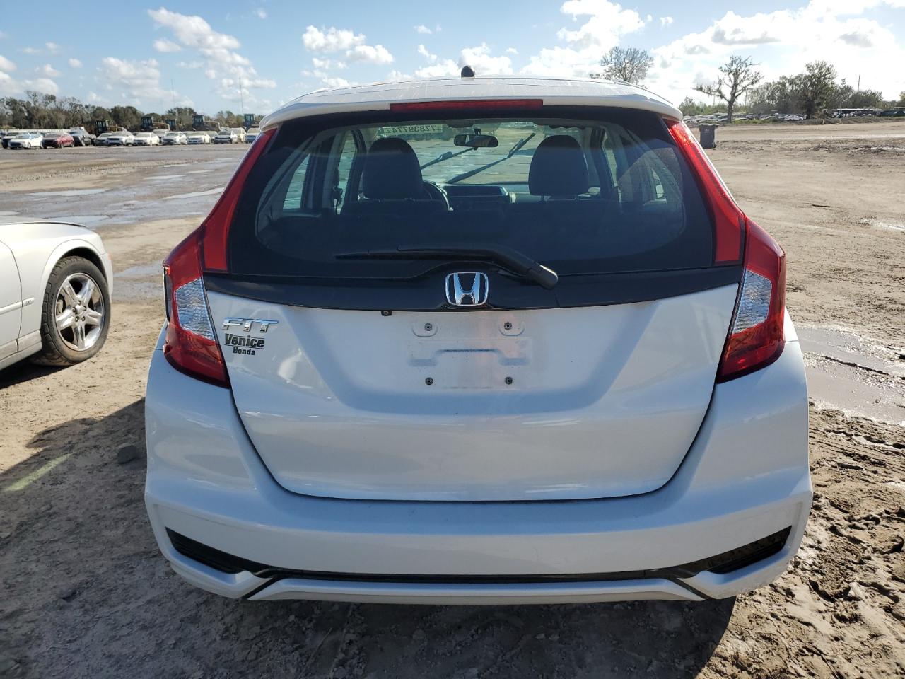 2020 Honda Fit Lx VIN: 3HGGK5H45LM732494 Lot: 77839774