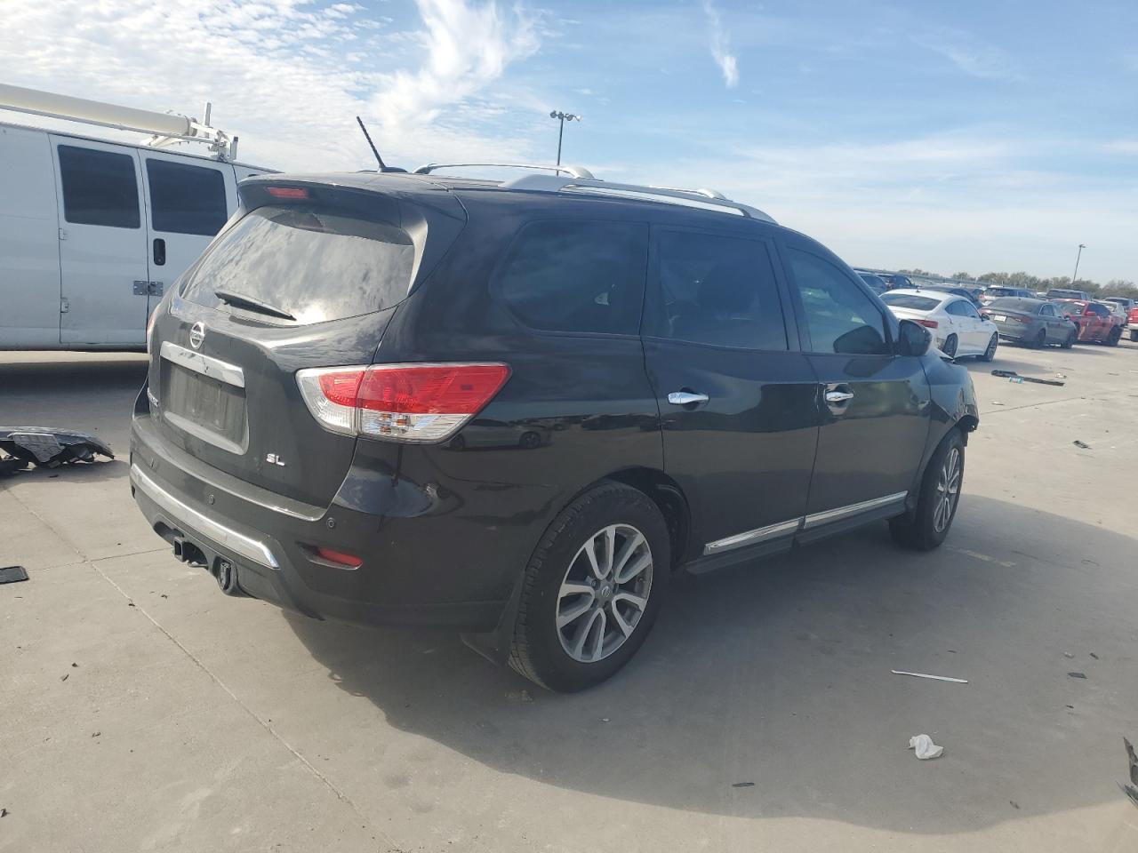 VIN 5N1AR2MN5GC627664 2016 NISSAN PATHFINDER no.3