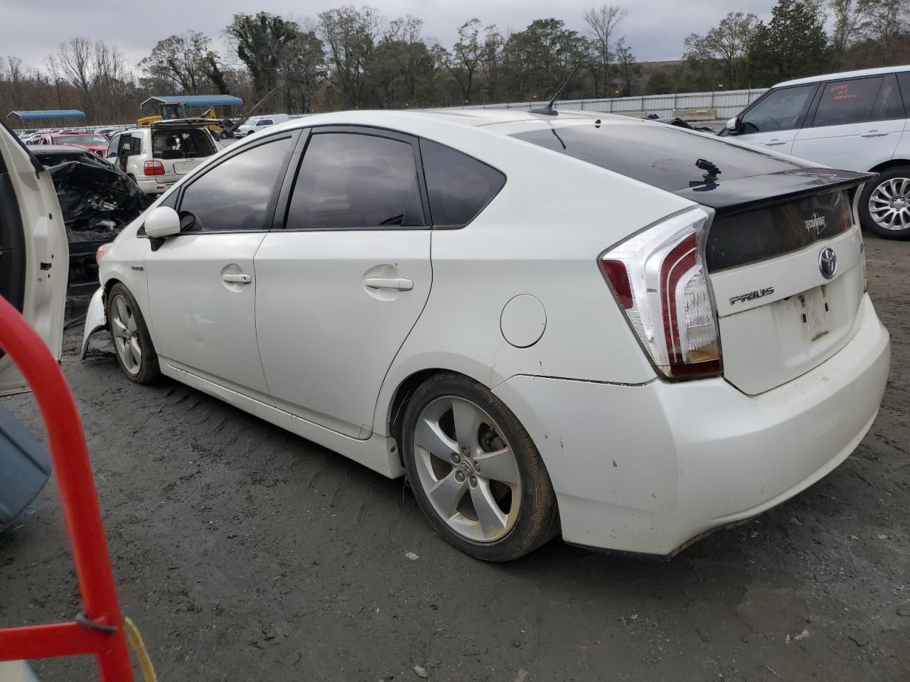 2015 Toyota Prius - Image 2
