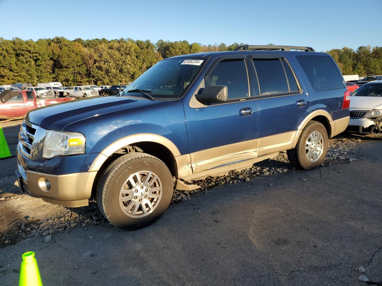 2012 Ford Expedition - Image 1